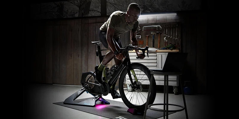 proponitirio-tacx-neo-bike-smart-trainer