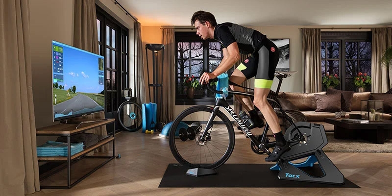 proponitirio-tacx-neo-bike-smart-trainer